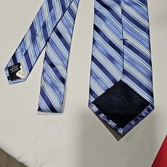 Jones New York Men's Silk Tie 👔 - Picture 5 of 7